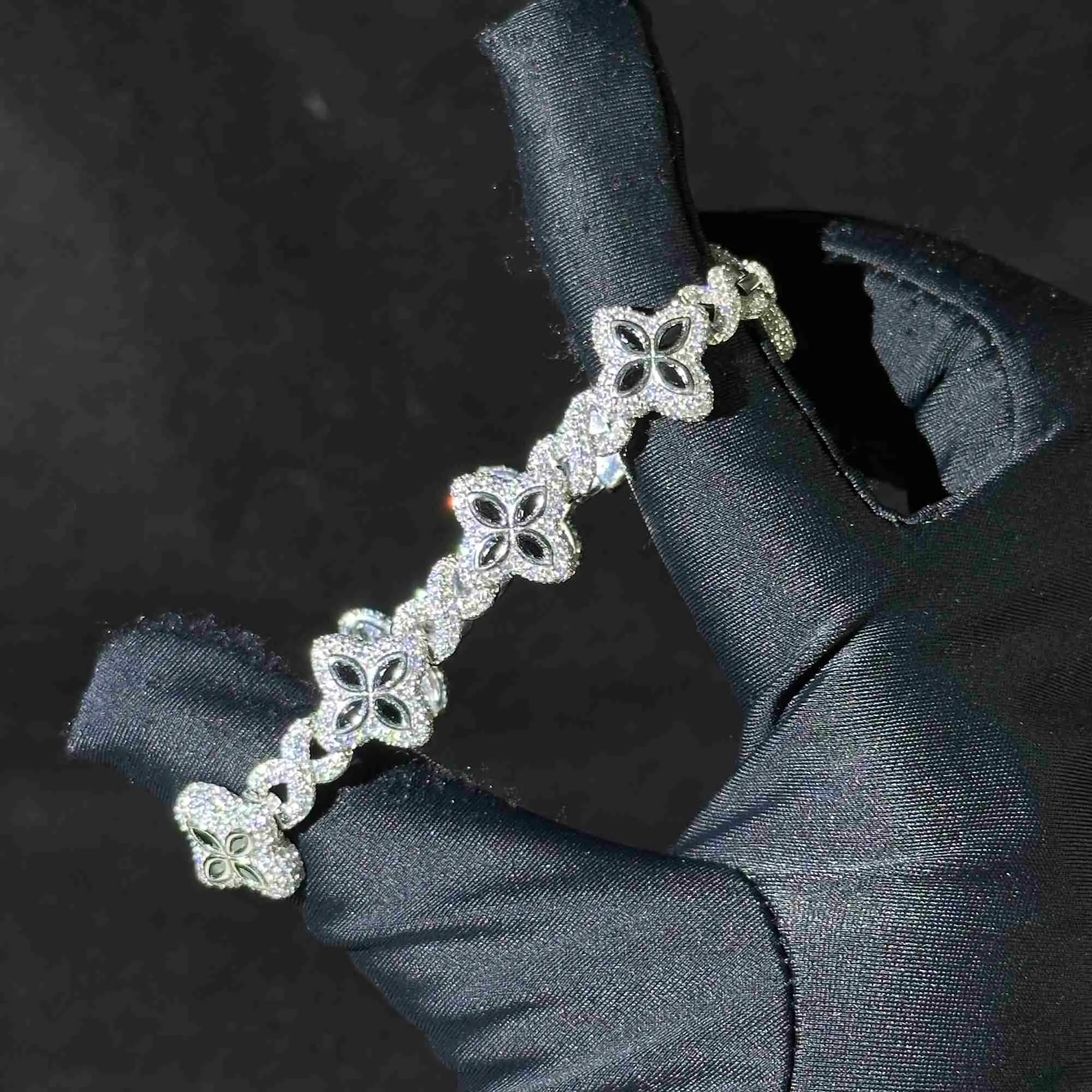 Nouveau conception de fleurs de marquise 15 mm bijoux hip hop glacé